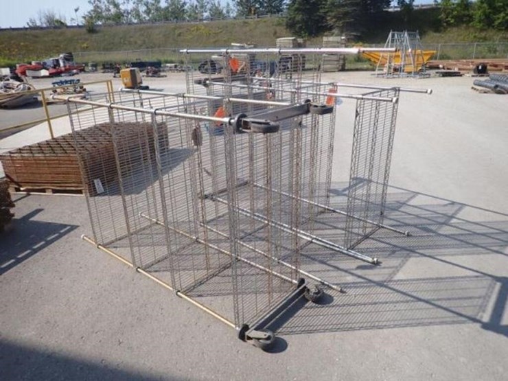 qty-of-(3)-metal-racks-image-4