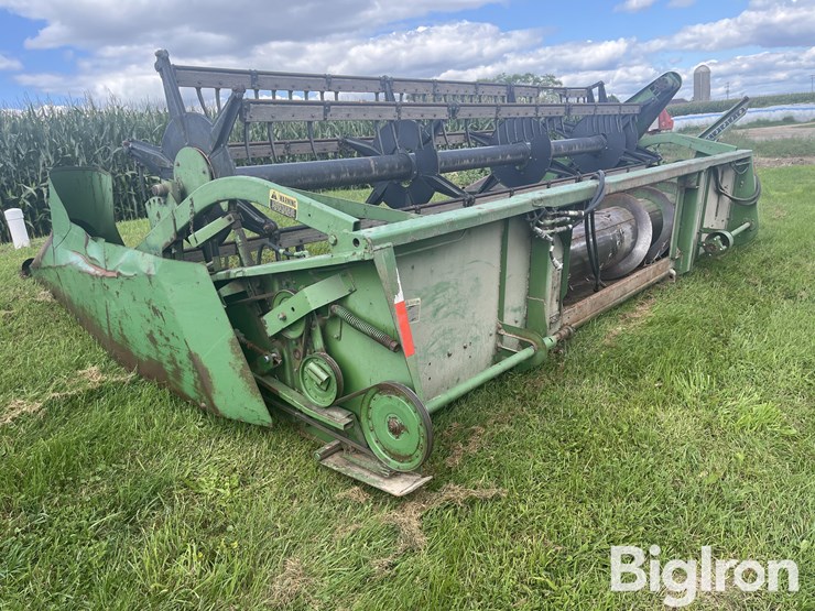 john-deere-216-image-7