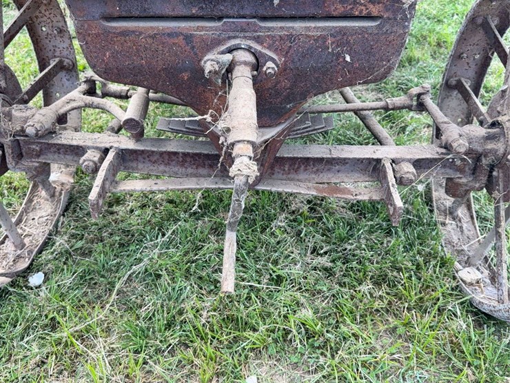 mccormick-deering-10-20-image-15