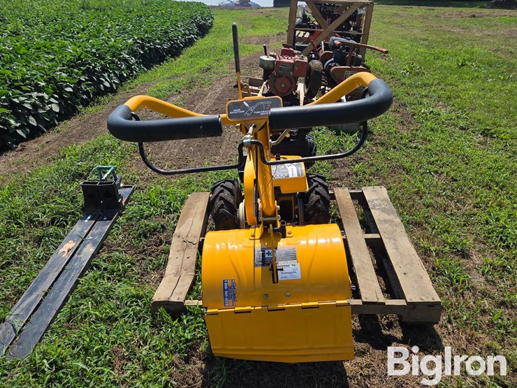 cub-cadet-rt65-walk-behind-tiller-image-2