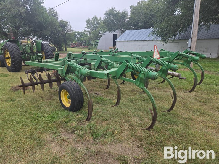 john-deere-712-image-8