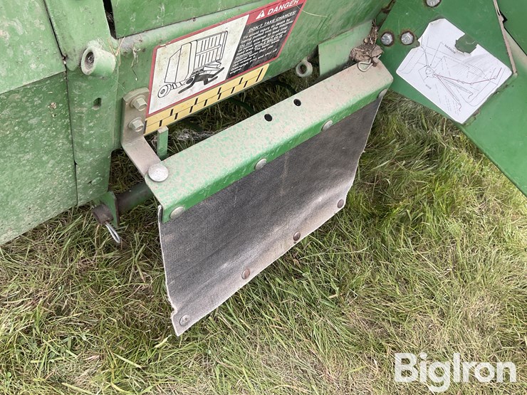 2007-john-deere-568-image-20