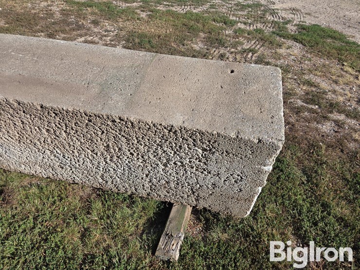 concrete-feed-bunks-image-16