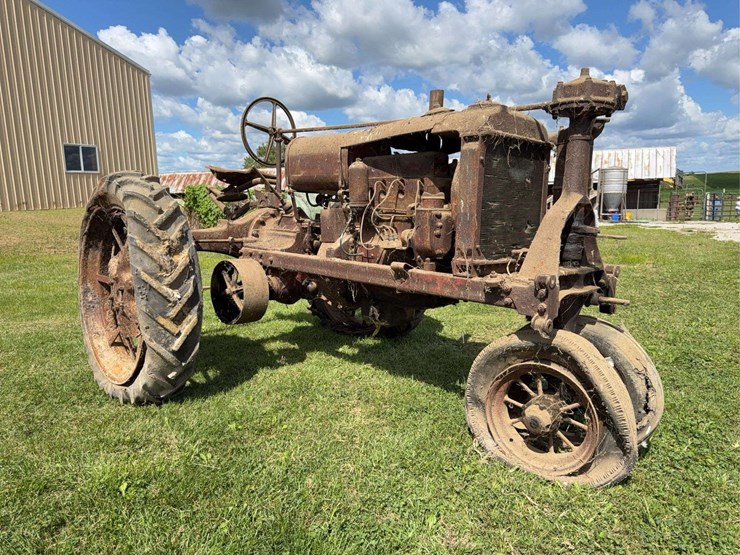 farmall-f-20-image-1