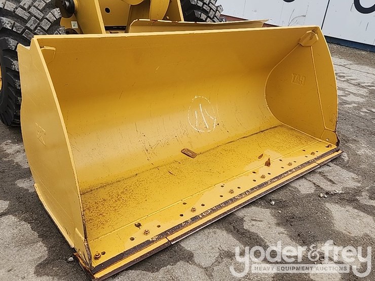 2018-caterpillar-910m-image-21