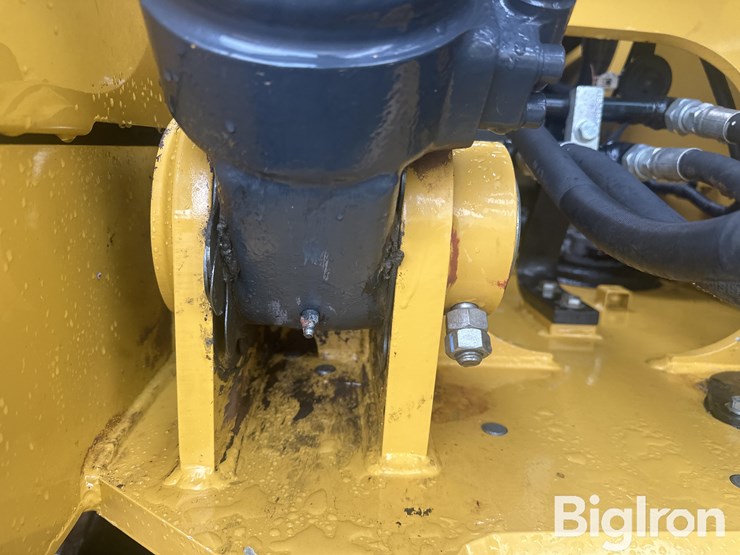 2019-deere-160g-lc-image-9