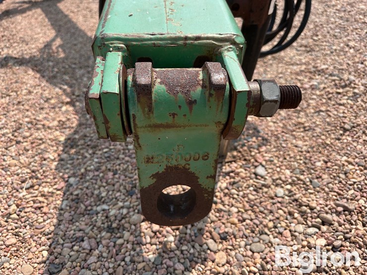 john-deere-3710-image-9