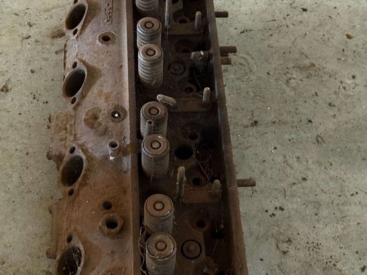 farmall-md-head-image-3