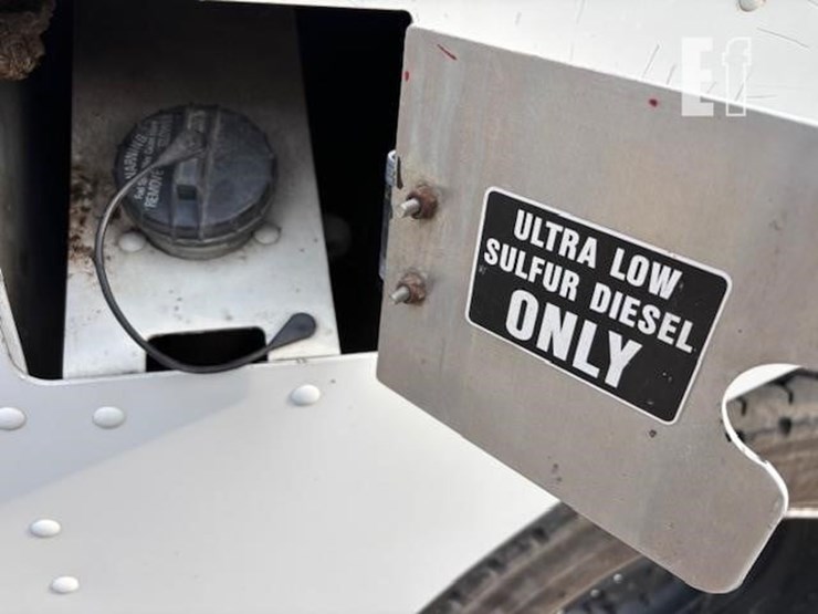 ldv-step-van-tool-truck-image-23