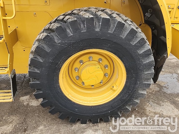2018-caterpillar-910m-image-13