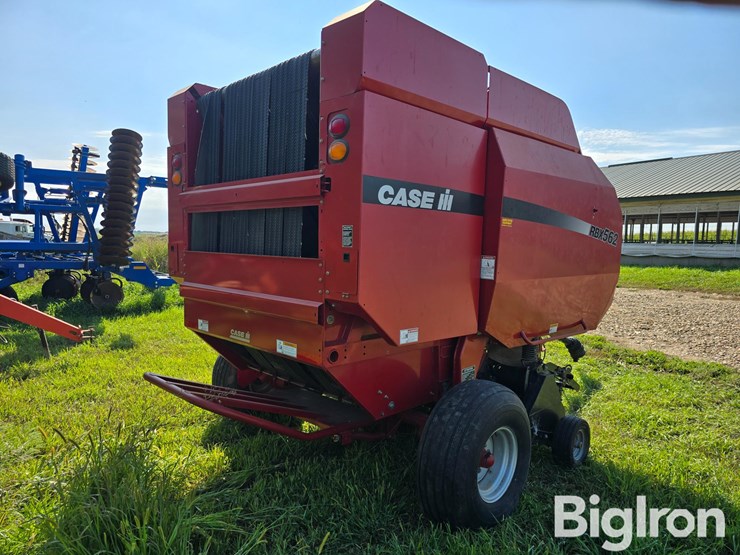 2005-case-ih-rbx562-image-5
