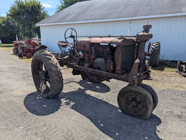 international-harvester-tractor-f-20-image-4