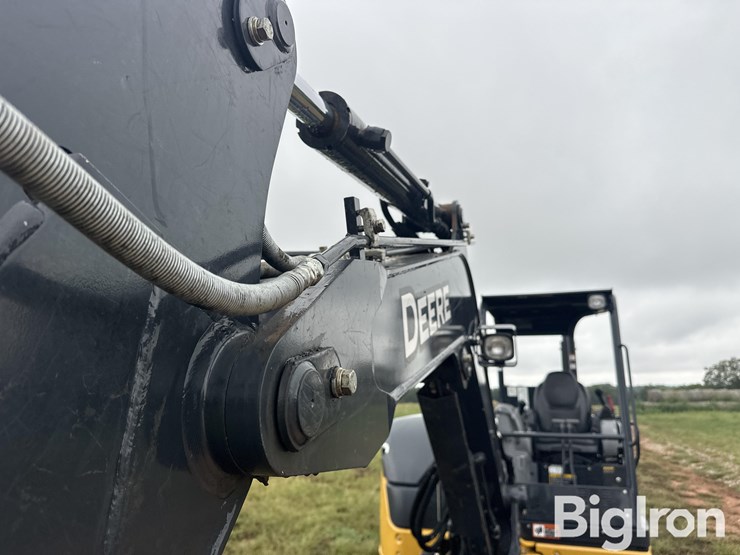 2020-deere-60g-image-15