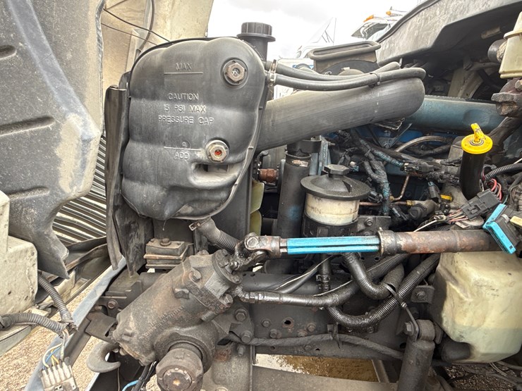 2005-international-durastar-4300-image-144
