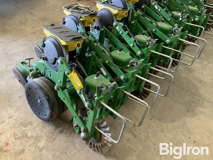 john-deere-5-image-3