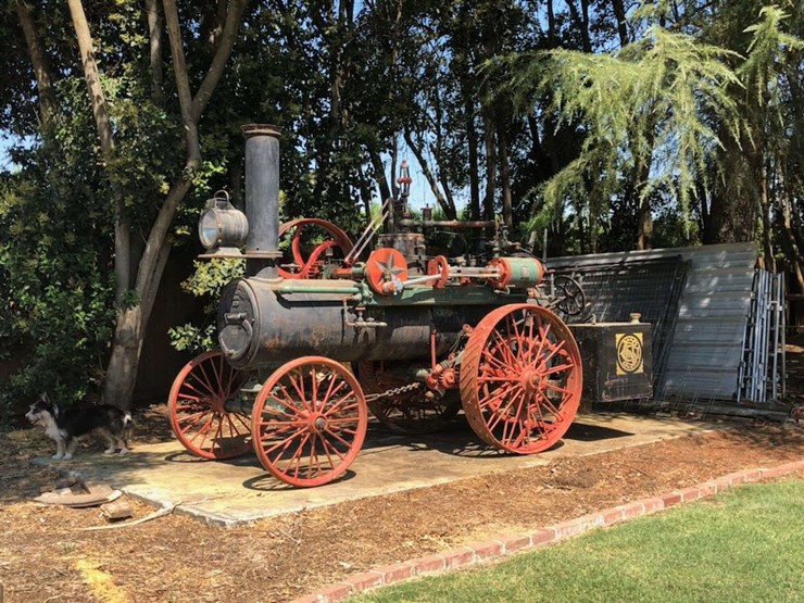 1898-nichols-and-shepard-co.-traction-engine-image-1
