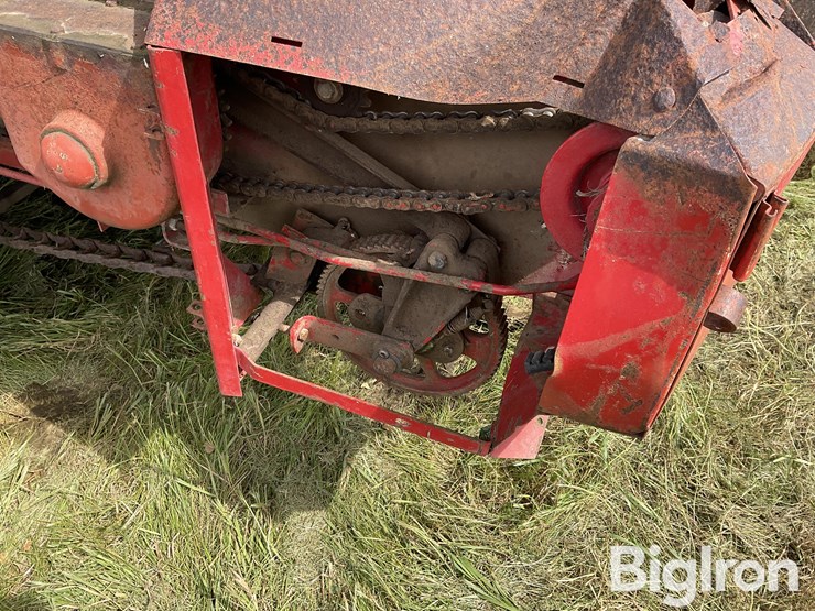 new-holland-329-image-20