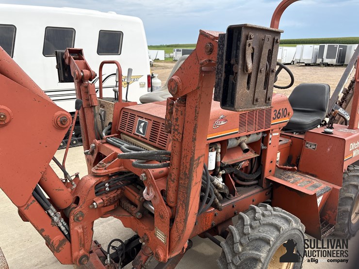 ditch-witch-3610dd-image-10