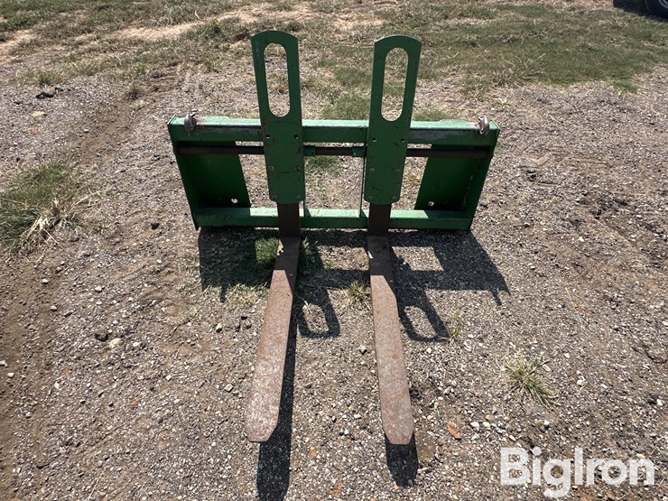 pallet-forks-image-2