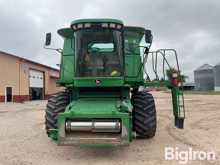 2001-john-deere-9750-sts-image-2