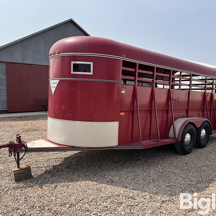 1984 Campbell Coach Stockman 7X18 T/A Livestock Trailer