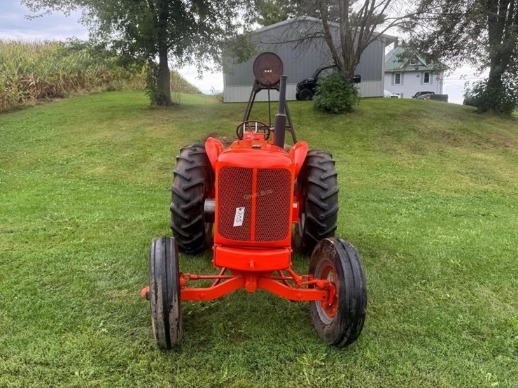 1949-allis-chalmers-wf-tractor-image-3
