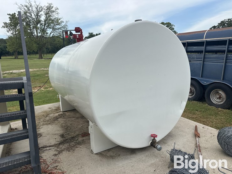 2000-gallon-fuel-tank-image-7