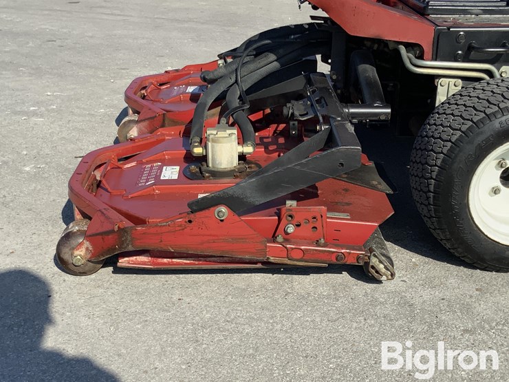 toro-groundsmaster-3500d-image-9