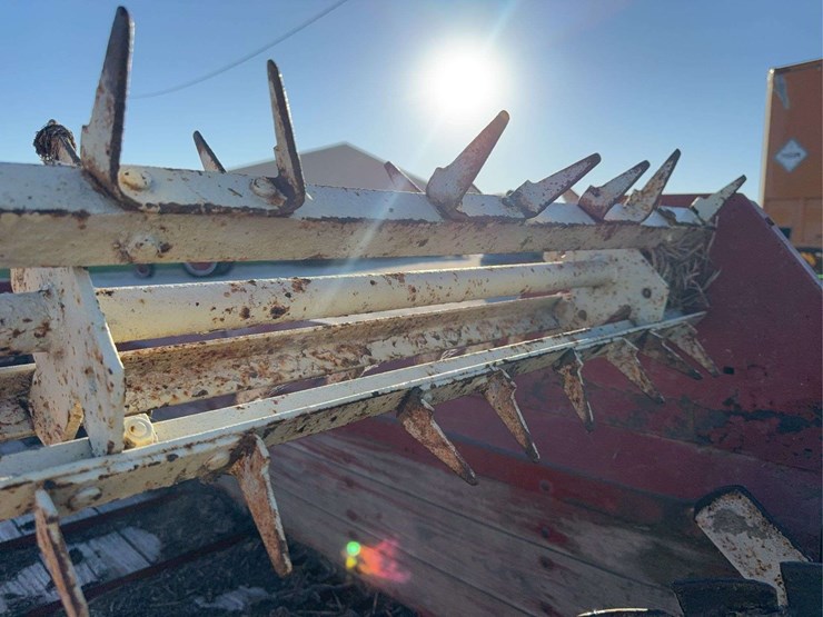 international-manure-spreader-image-26