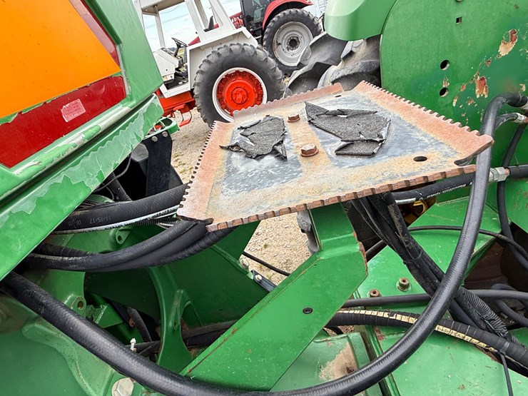 2005-john-deere-9220-image-60