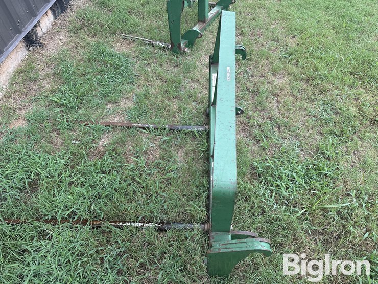 tri-l-2-prong-bale-spear-image-8