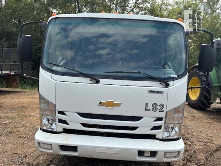 chevrolet-4500xd-landscape-truck-image-6