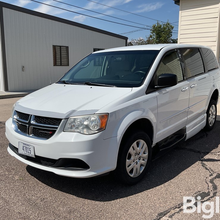 2017 DODGE GRAND CARAVAN SE