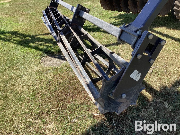 2016-case-ih-2016-image-16