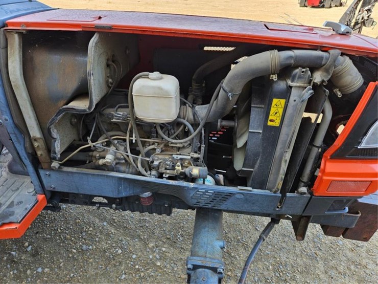 kubota-l3710-image-9