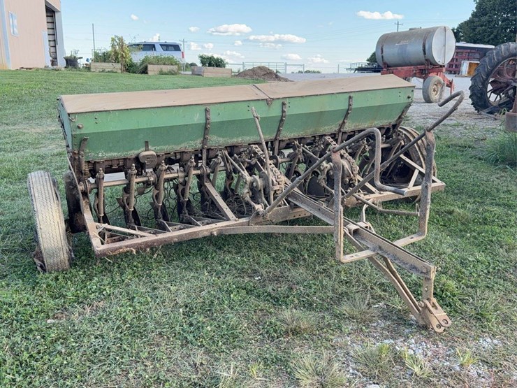 8ft-grain-drill-image-6