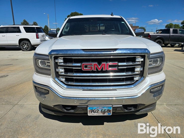 2018-gmc-sierra-1500-slt-image-2