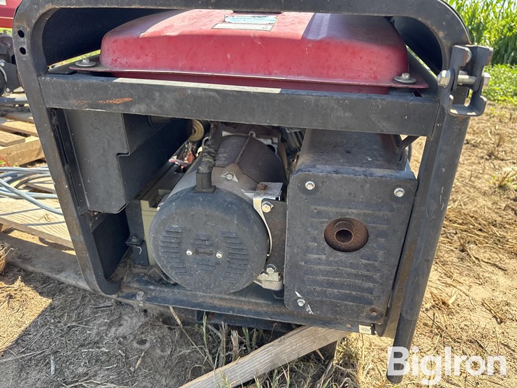 john-deere-ac2000g-commercial-pressure-washer-&-heavy-duty-systems-hdg-9000er-generator-image-15