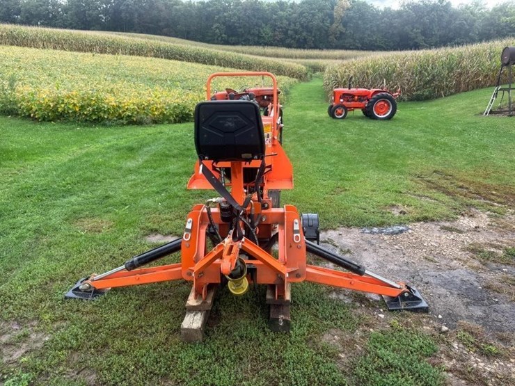 bhm-225-backhoe-attachment-image-10