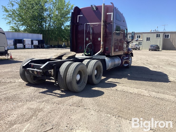 2007-kenworth-t2000-image-5