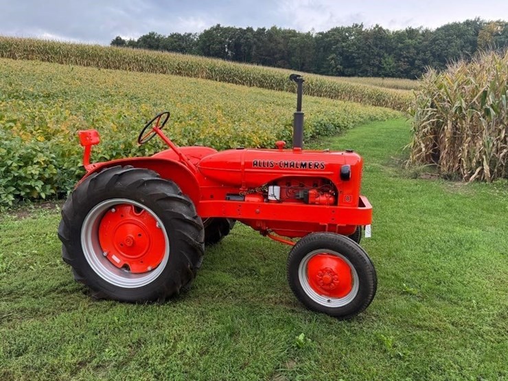 1949-allis-chalmers-ib-tractor-image-1