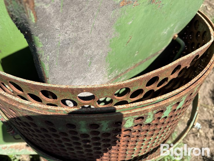 john-deere-700-image-12