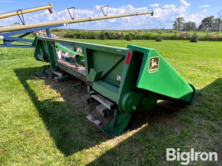 john-deere-546-image-5
