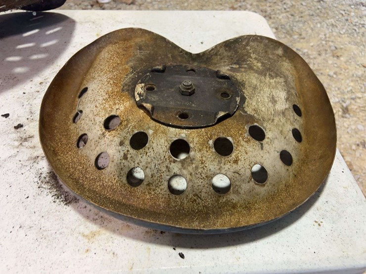 (3)-pressed-steel-pan-seats-image-6