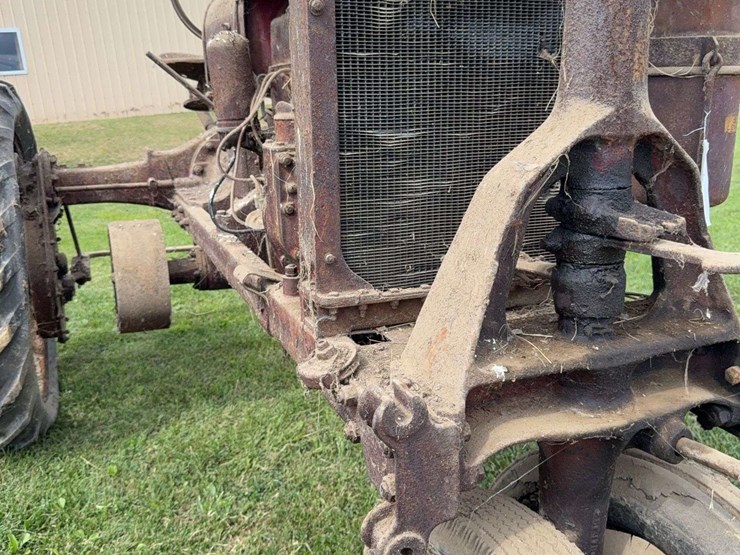 farmall-f-20-image-42