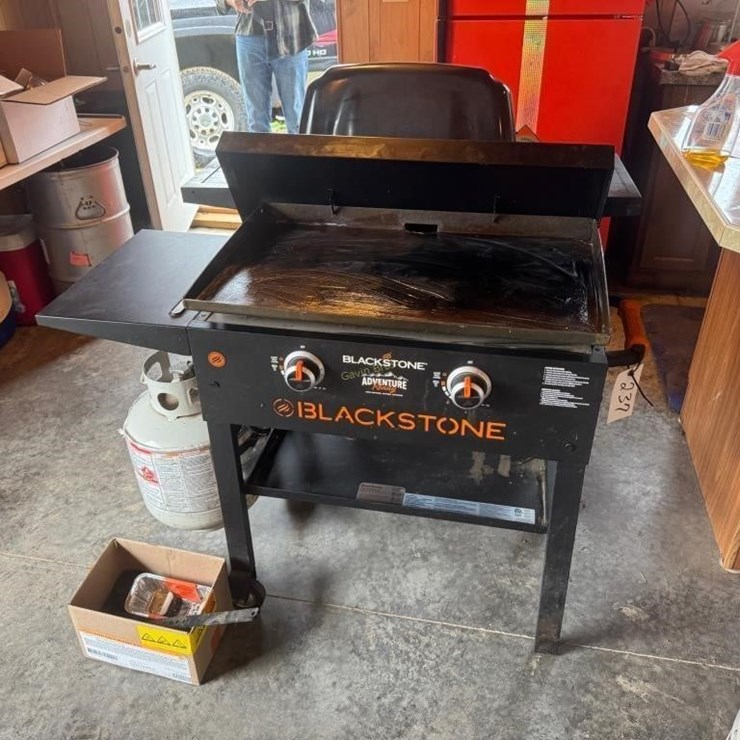 Black Stone 2 Burner LP Griddle