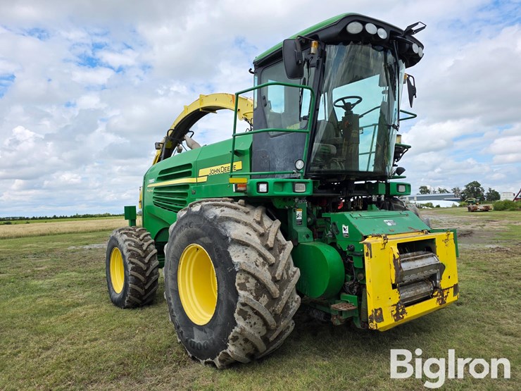 2010-john-deere-7950-image-3