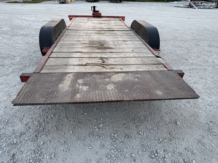 #1646-•-1991-ditch-witch-18ft-heavy-duty-tilt-trailer-image-4