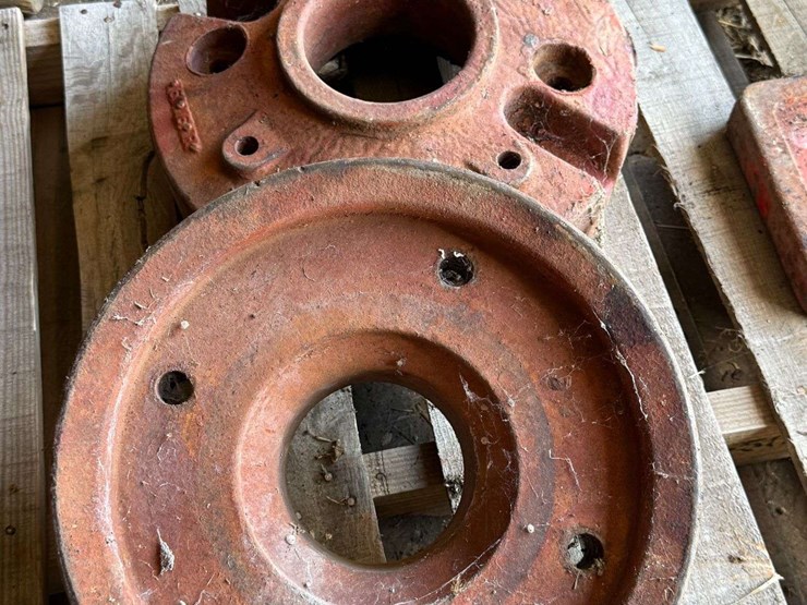 ih-/-farmall-rear-wheel-weights-image-5