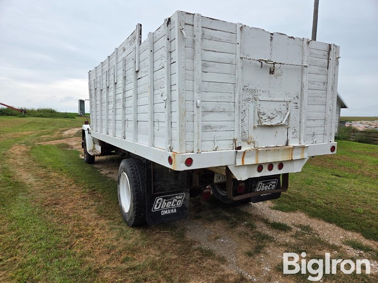 1977-international-loadstar-image-7